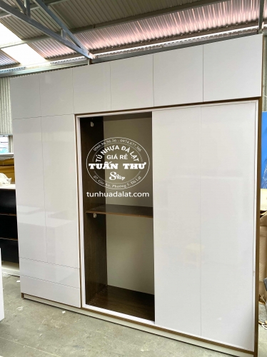 Tủ vừa mở vừa lùa