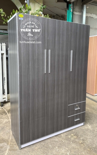 Tủ 3 cánh màu mới