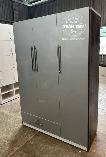 Tủ 3 cánh màu mới