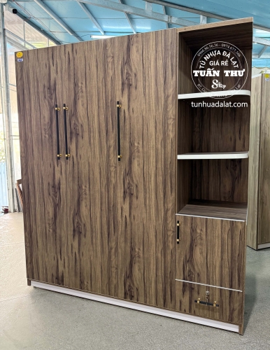Tủ 3 cánh góc
