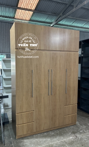 Tủ 4 cánh cao cấp. Cao 2.4m
