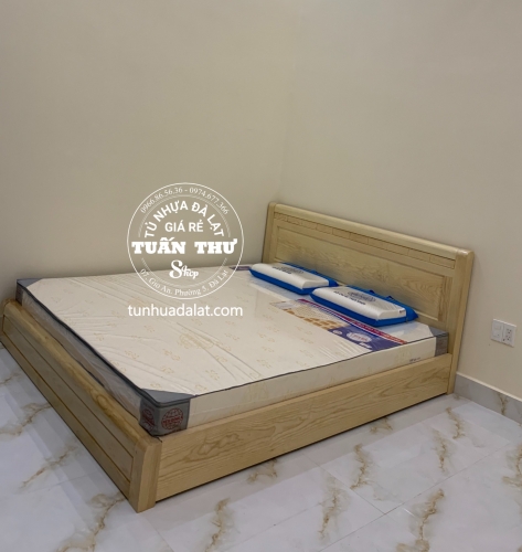 Giường gỗ sồi bệt M6