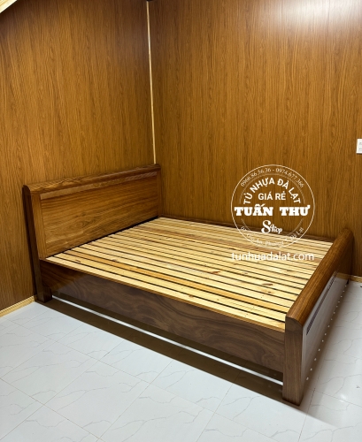 Giường gỗ hương xám 1.6m