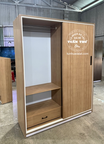 Tủ lùa 4 cánh cao 2m